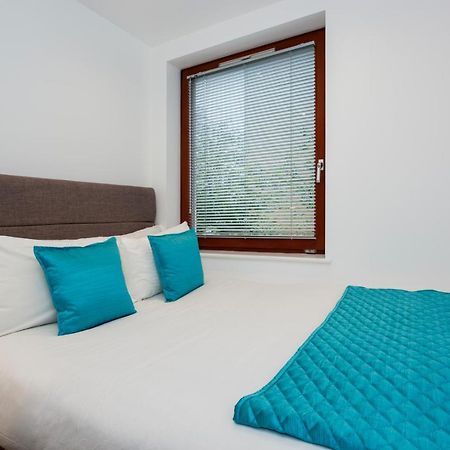 Park View Apartments Лондон Экстерьер фото